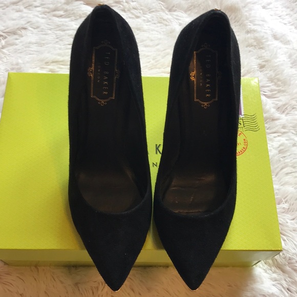 Ted Baker point toe pump - Picture 3 of 6